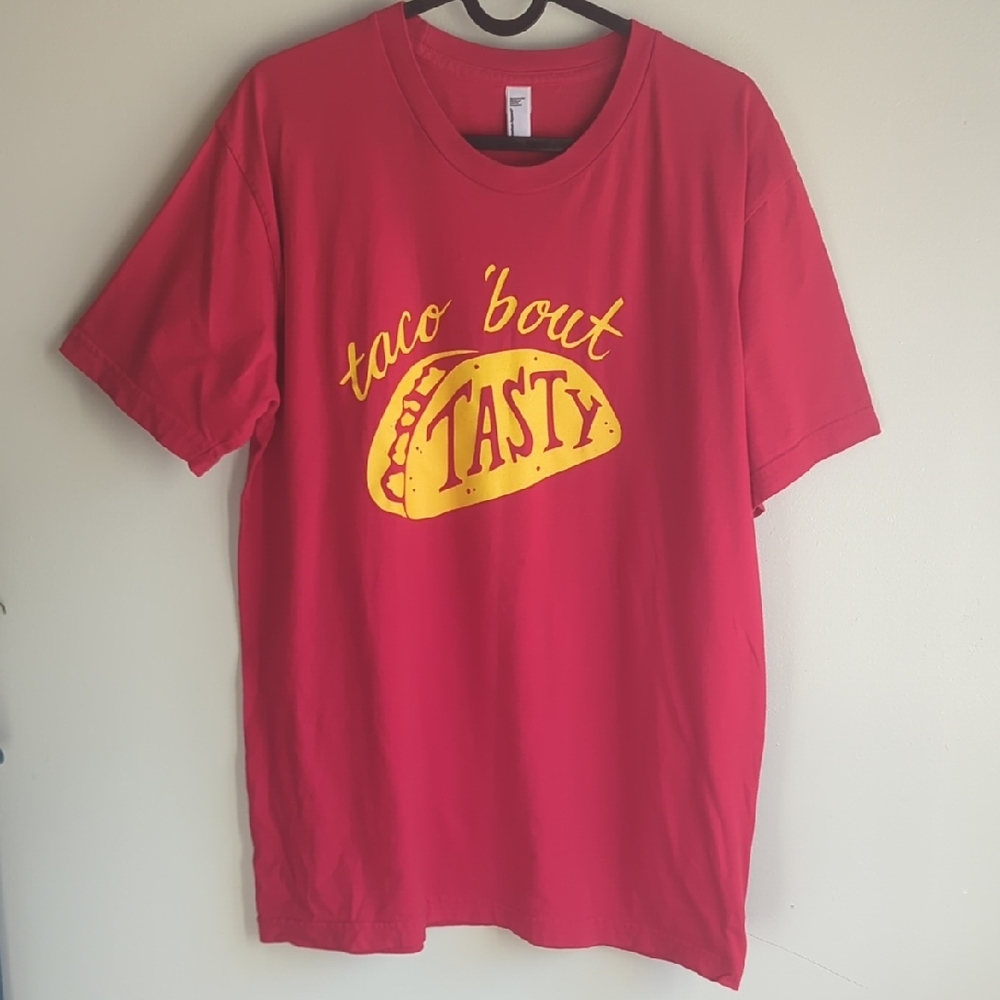 American Apparel. 'Taco 'Bout Tasty.' Size Large.